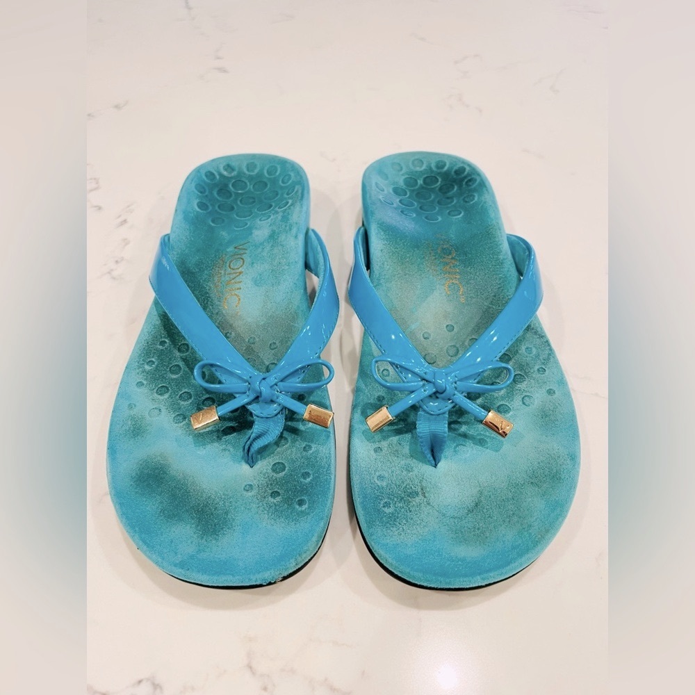 Vionic Bella Flip Flops, size 8, color Teal.